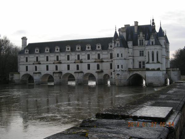 �V���m���\�[��